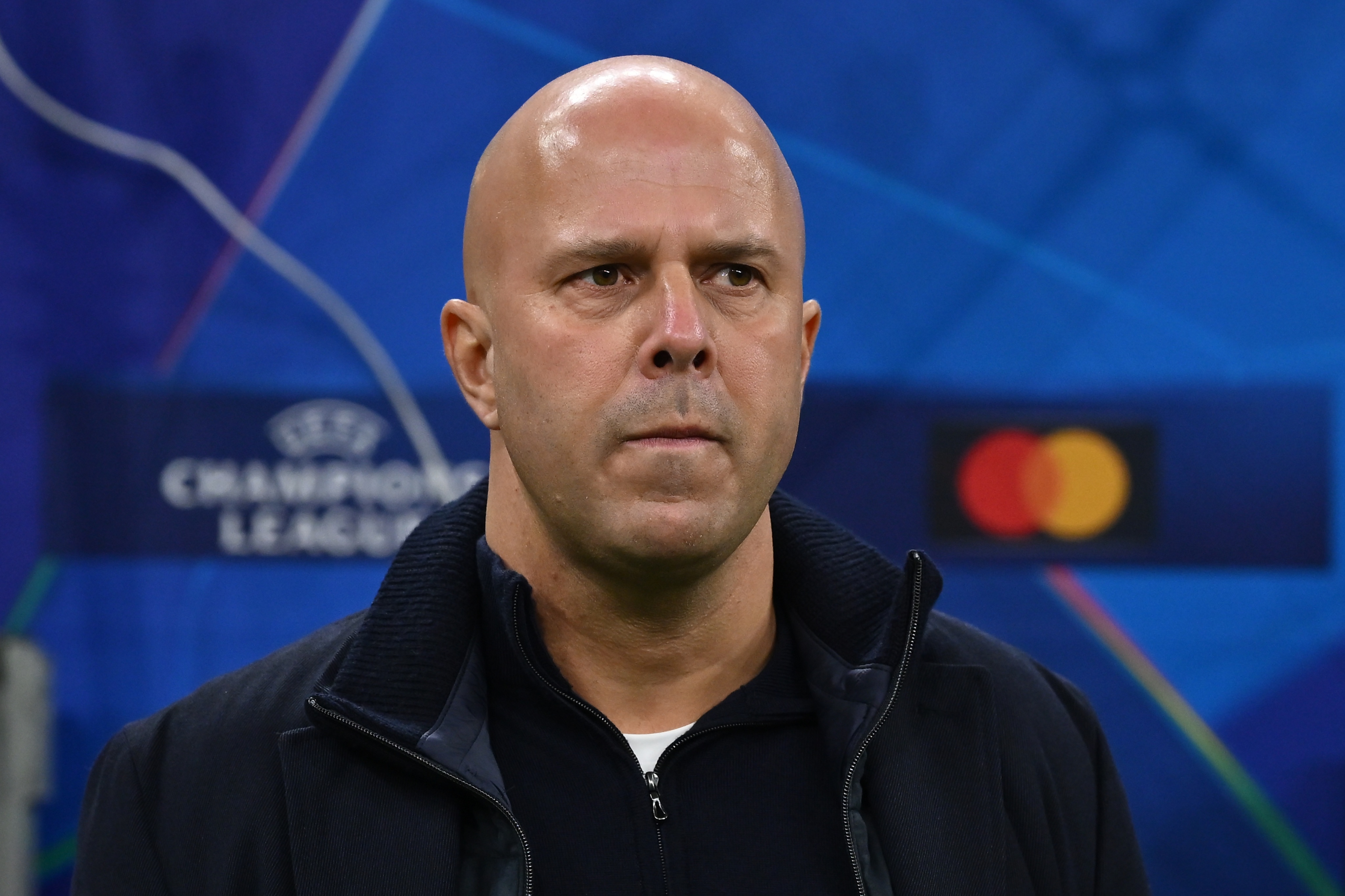 开云-杰拉德：斯洛特不应再揪着对手低位防守的话题了，他应该解决问题